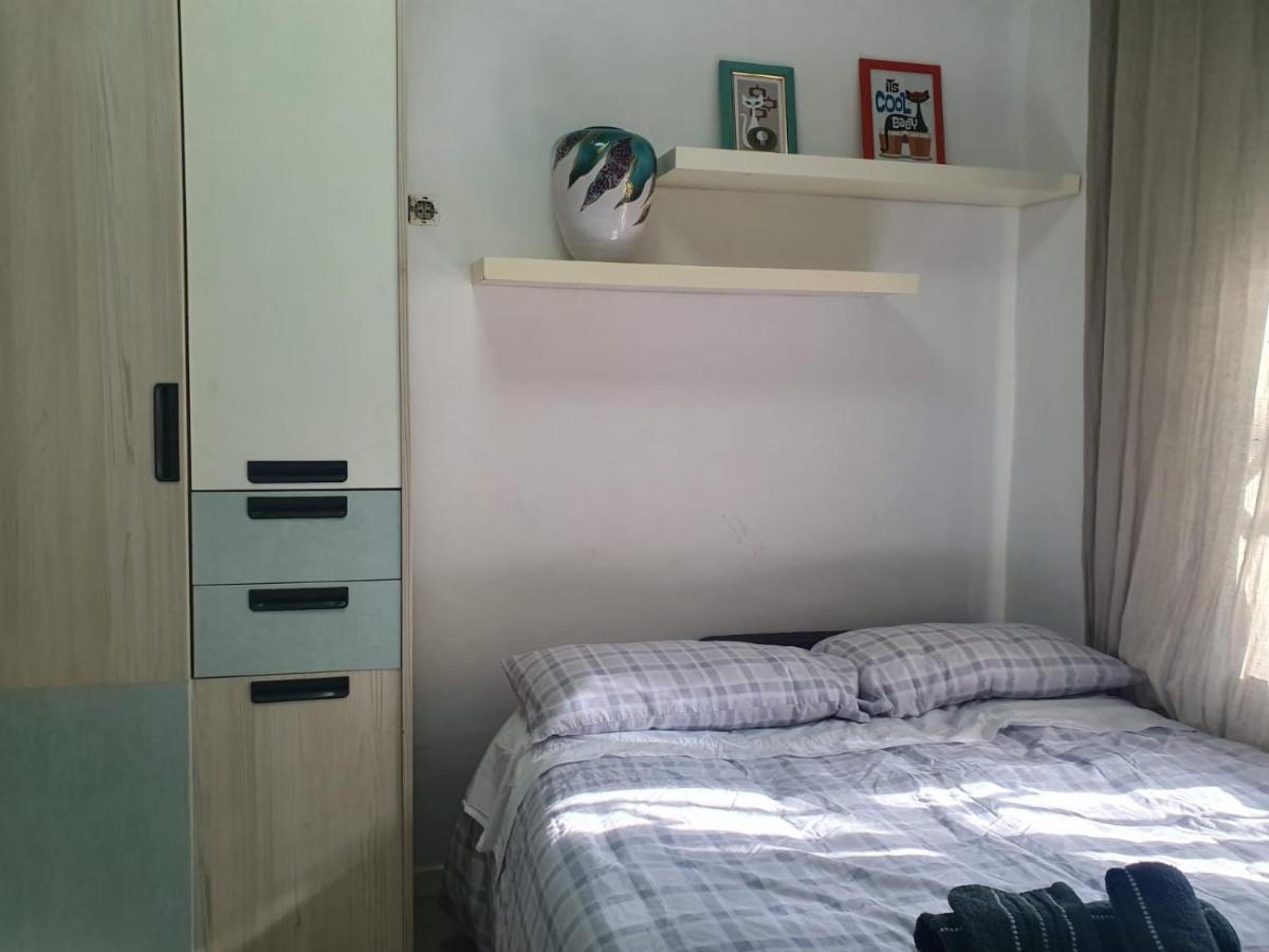 Studio Or Rooms With Private Bathroom Or Rooms With Shared Bathroom Barcelona Exterior foto