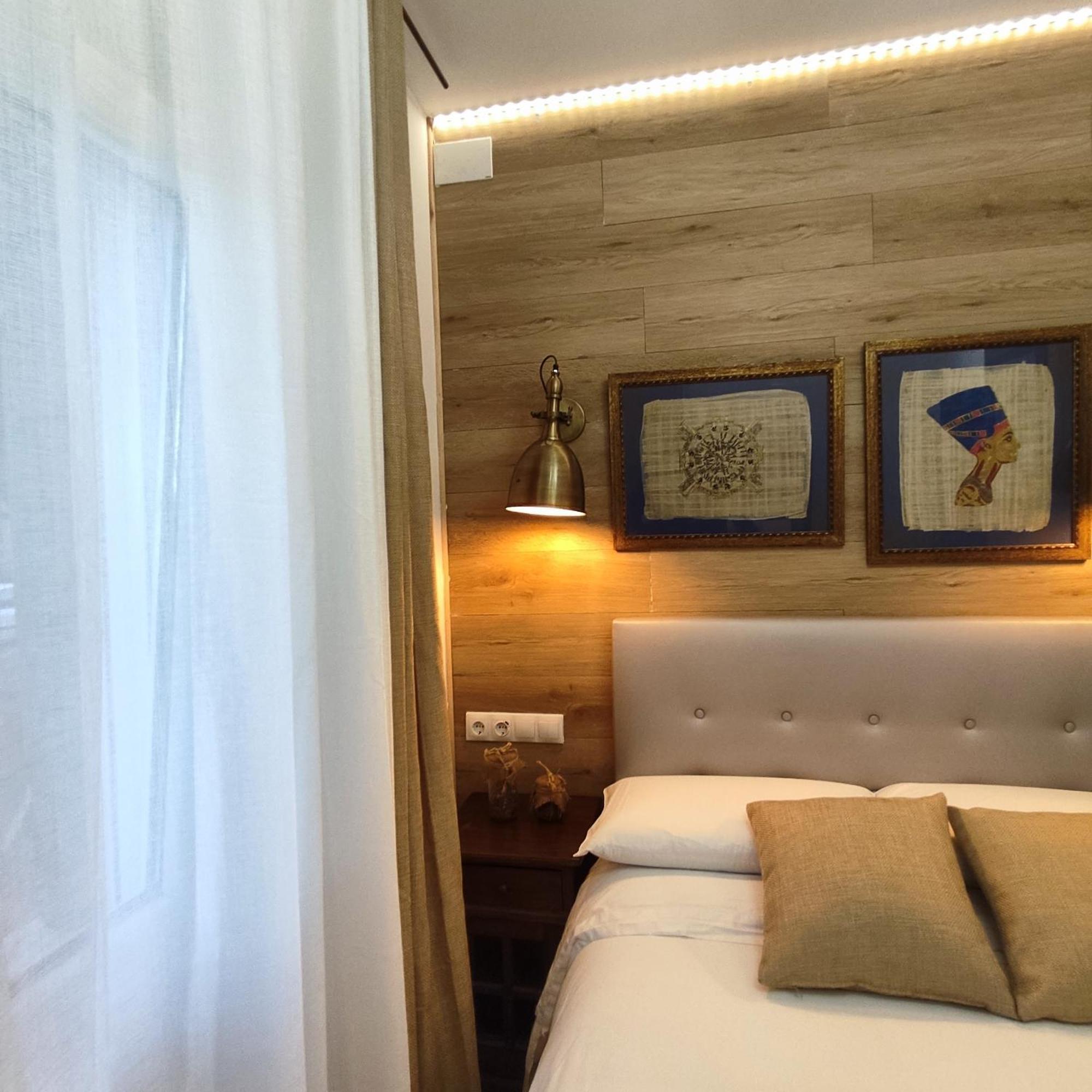 Studio Or Rooms With Private Bathroom Or Rooms With Shared Bathroom Barcelona Exterior foto