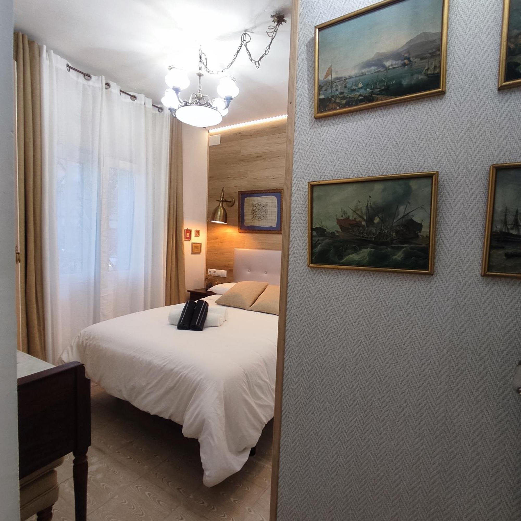 Studio Or Rooms With Private Bathroom Or Rooms With Shared Bathroom Barcelona Exterior foto